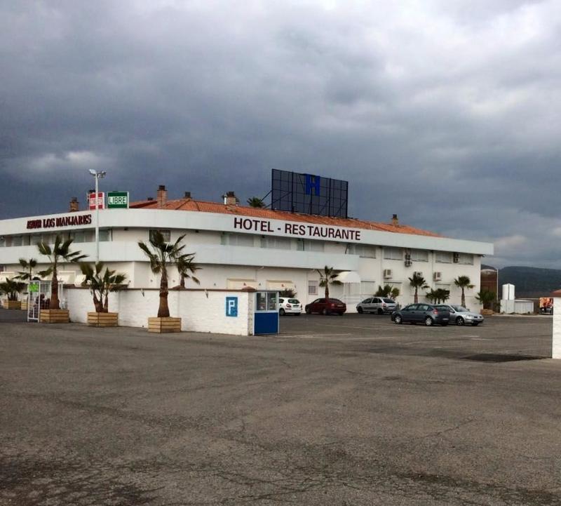 Hacienda Guadalquivir Hotel Córdoba Buitenkant foto